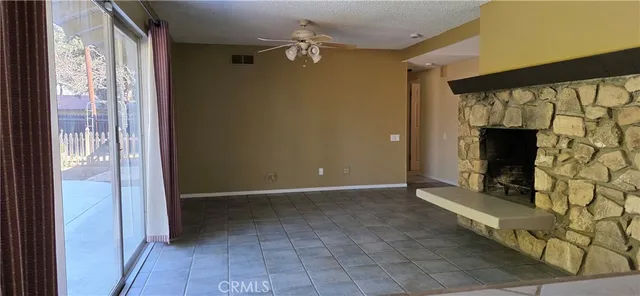 $3,000 | 129 Sunridge Way, Redlands, CA 92373