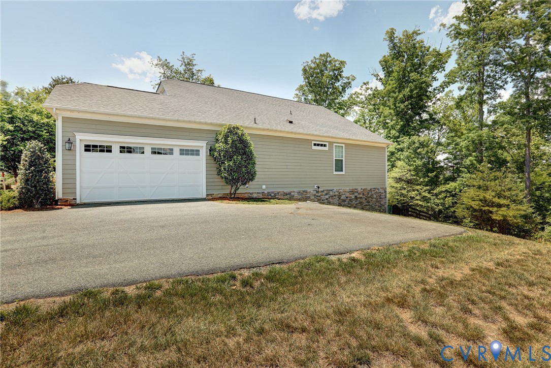 3434 Carroll Creek Road Keswick, VA 22947 - Photo 8 of 43