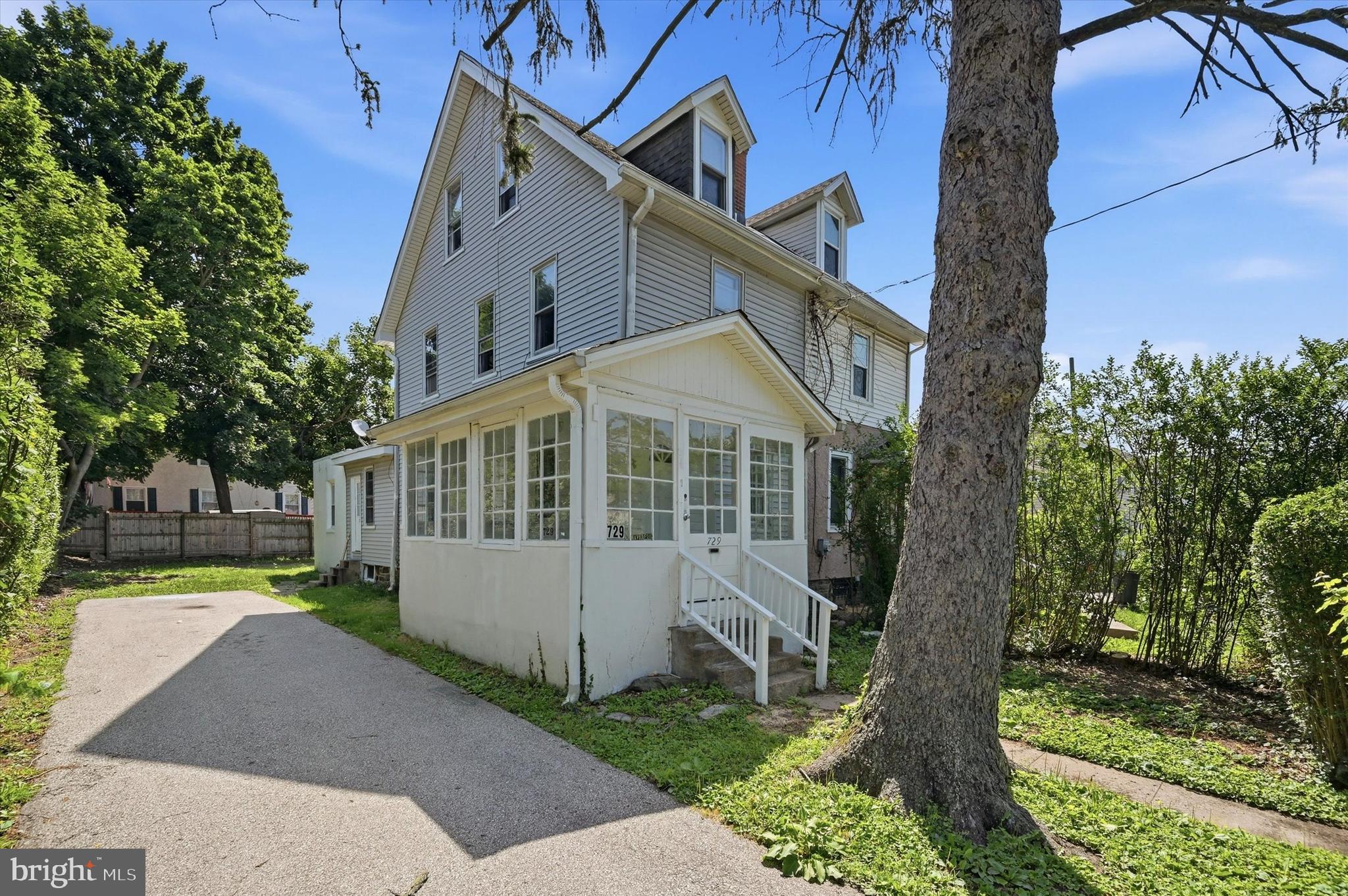 729 East Haverford Road Bryn Mawr, PA 19010 - Photo 2 of 20
