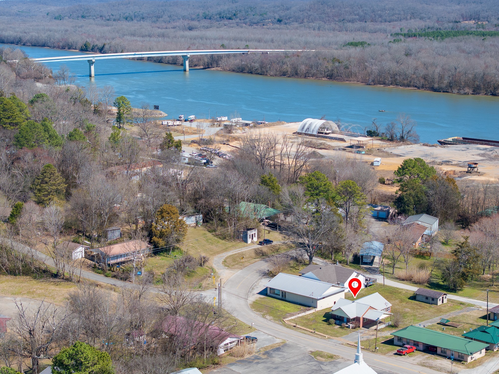 1213 Perryville Road Parsons, TN 38363 - Photo 5 of 32 a view of swimming pool with a yard