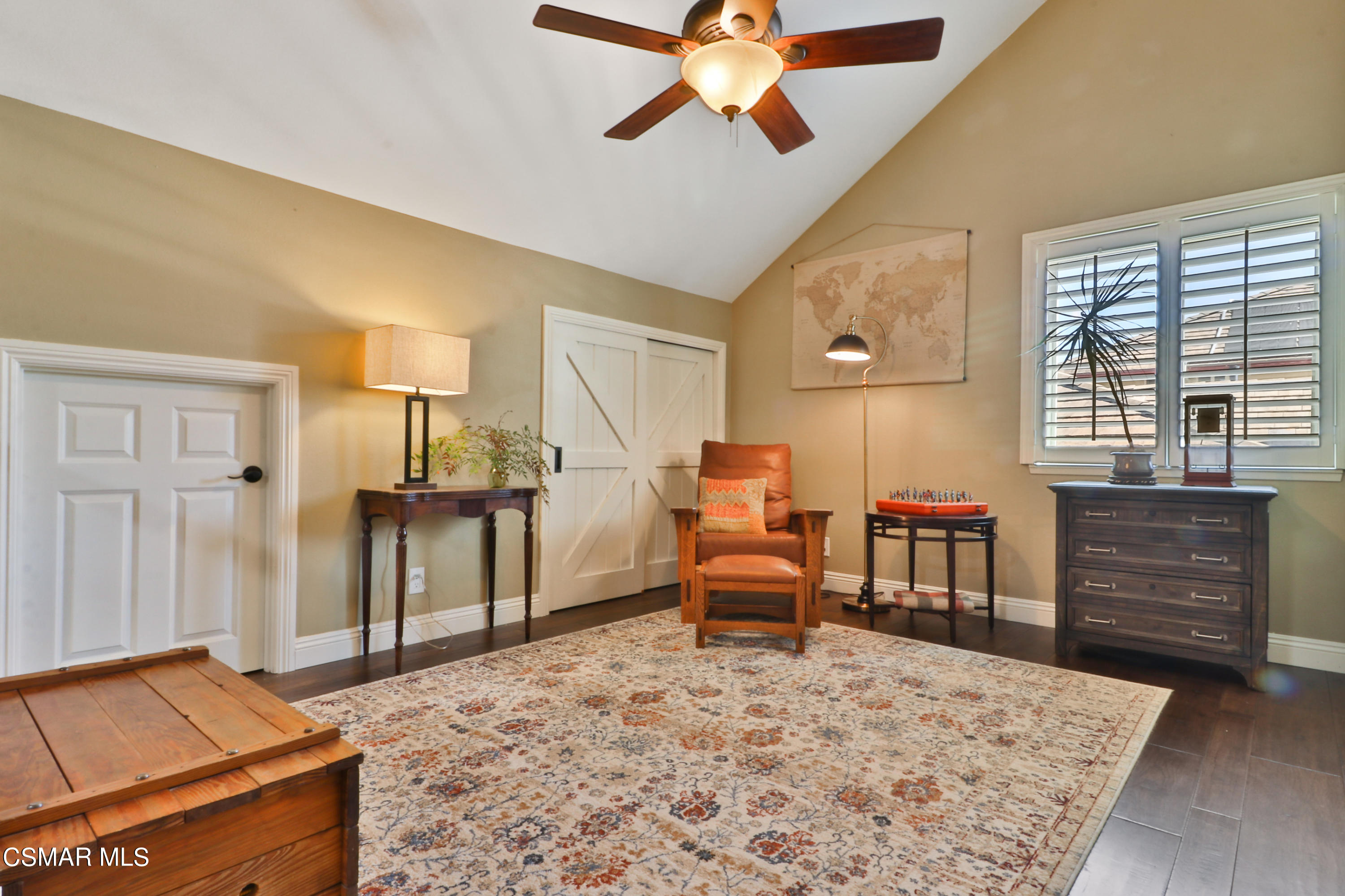 243 Longbranch Road Simi Valley, CA 93065 - Photo 31 of 77 a living room with furniture
