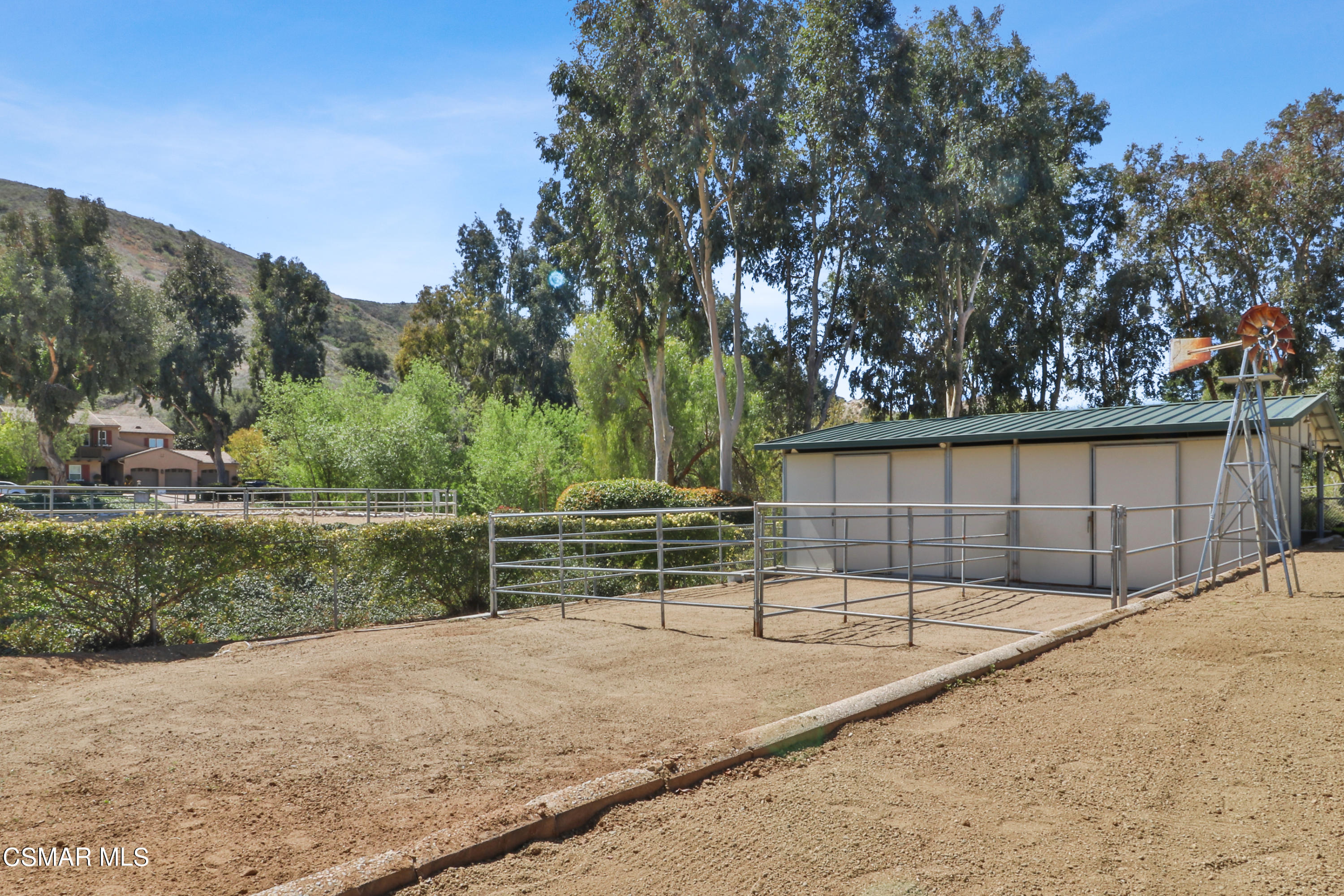 243 Longbranch Road Simi Valley, CA 93065 - Photo 69 of 77 IMG_1009