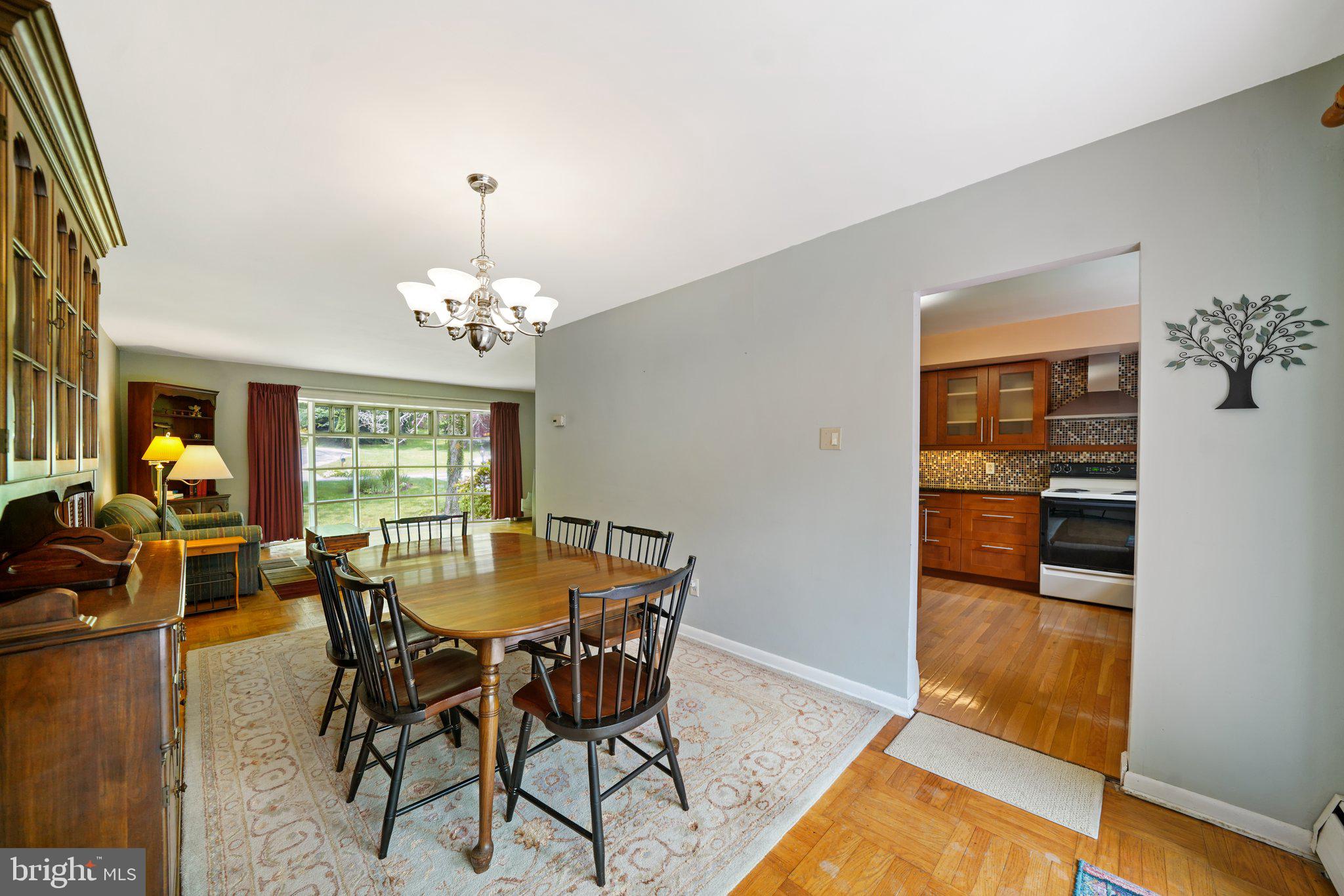172 Mansion Road Newtown Square, PA 19073 - Photo 14 of 36 Dining Room