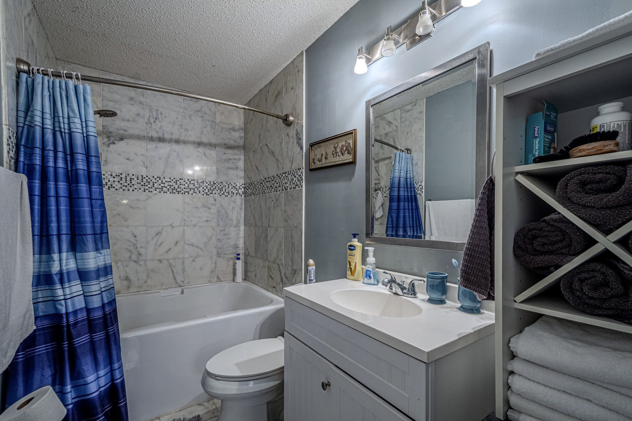 25230 Union Hill Road Ardmore, TN 38449 - Photo 38 of 55 a bathroom with a sink toilet and shower