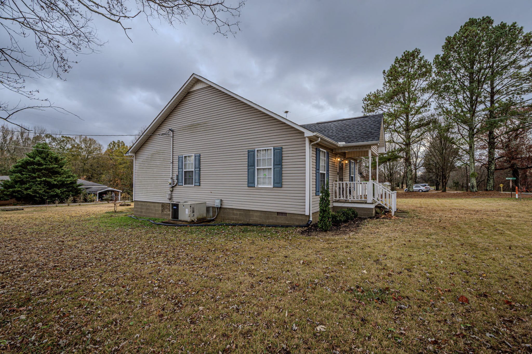 25230 Union Hill Road Ardmore, TN 38449 - Photo 4 of 55 a view of a house with a yard