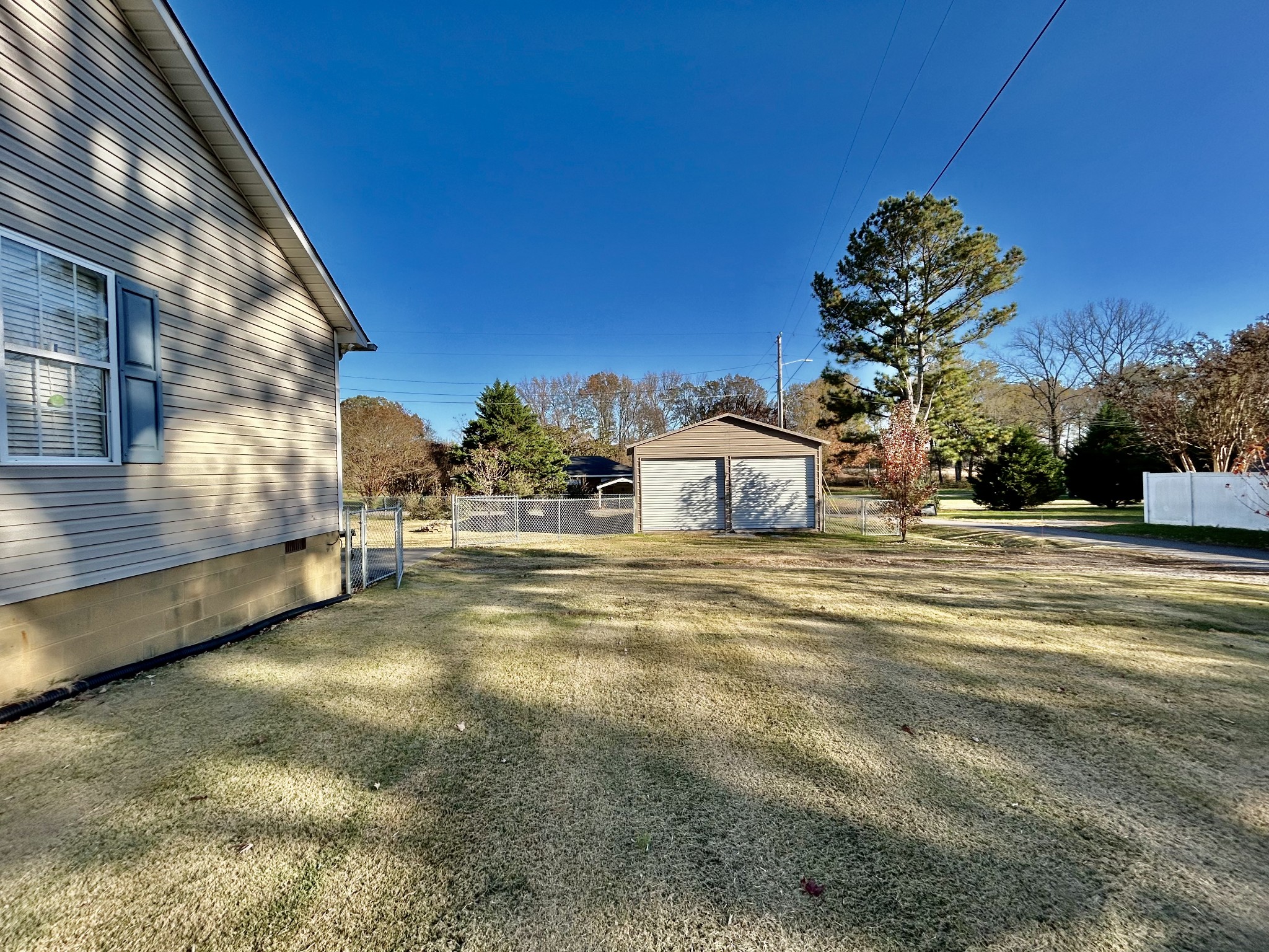 25230 Union Hill Road Ardmore, TN 38449 - Photo 51 of 55 a view of a street with houses