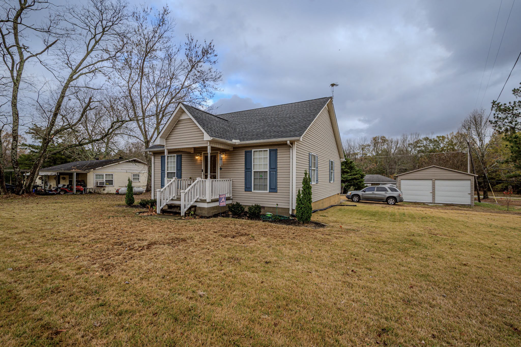 25230 Union Hill Road Ardmore, TN 38449 - Photo 10 of 55 a front view of a house with a yard