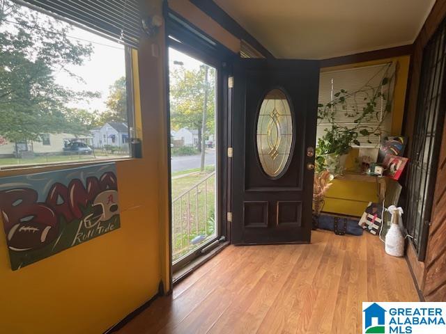 905 24th Street Southwest Birmingham, AL 35211 - Photo 2 of 23