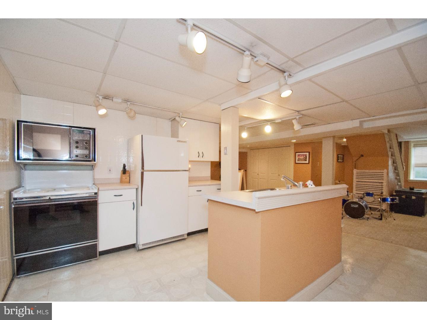 345 Mill Road Havertown, PA 19083 - Photo 19 of 24 Kitchen