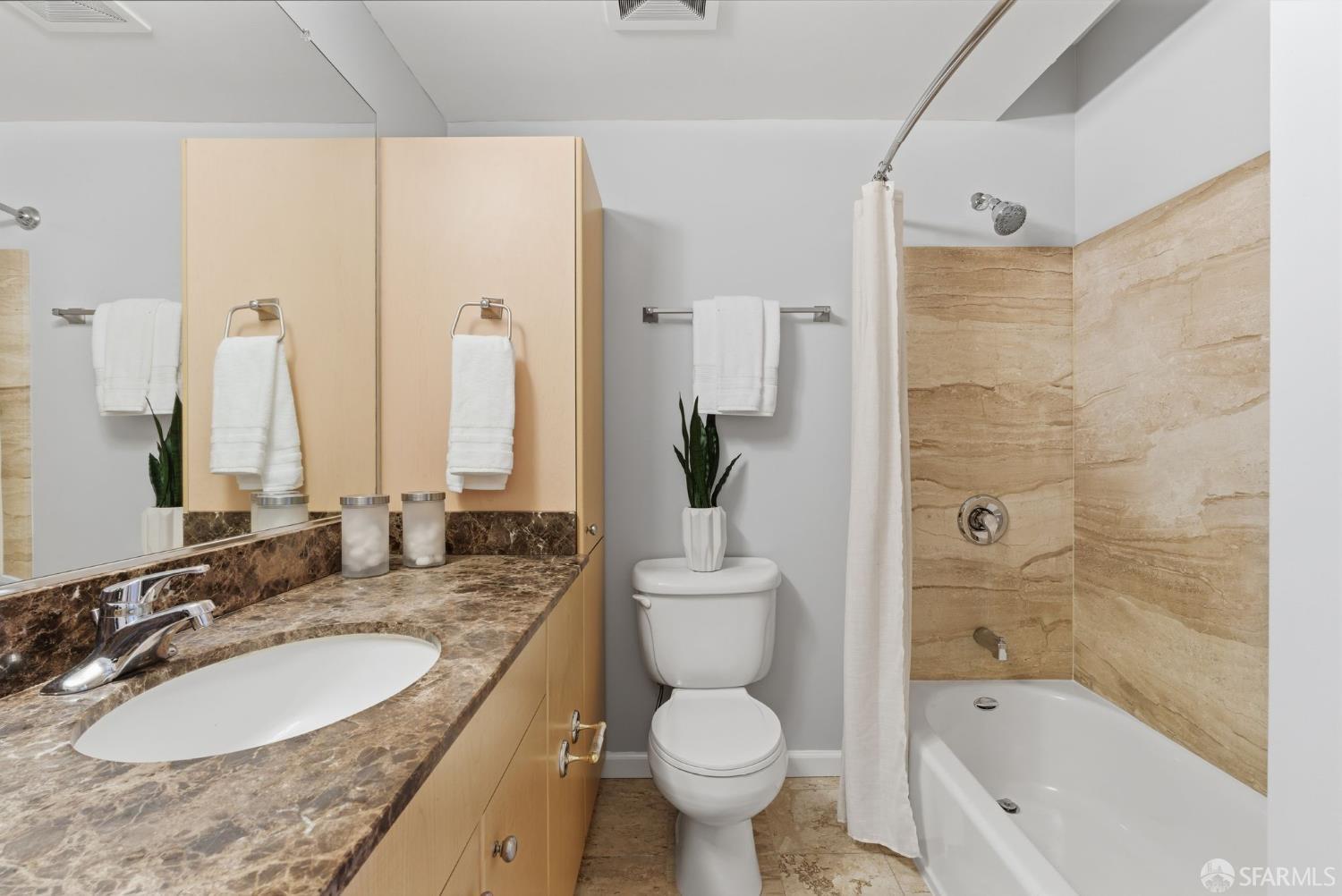 140 South Van Ness Avenue, Unit 417 San Francisco, CA 94103 - Photo 34 of 60