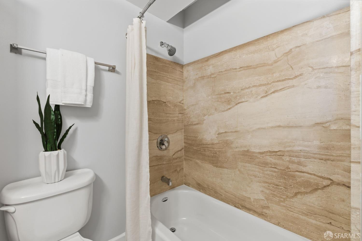 140 South Van Ness Avenue, Unit 417 San Francisco, CA 94103 - Photo 35 of 60