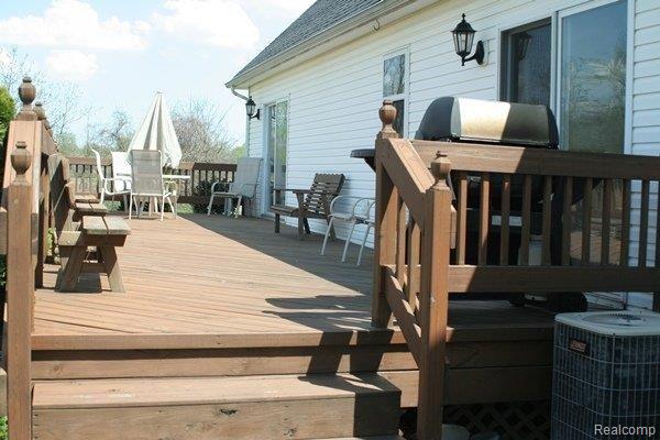 1520 Steiner Road Monroe, MI 48162 - Photo 25 of 25 IMG_6939.JPG