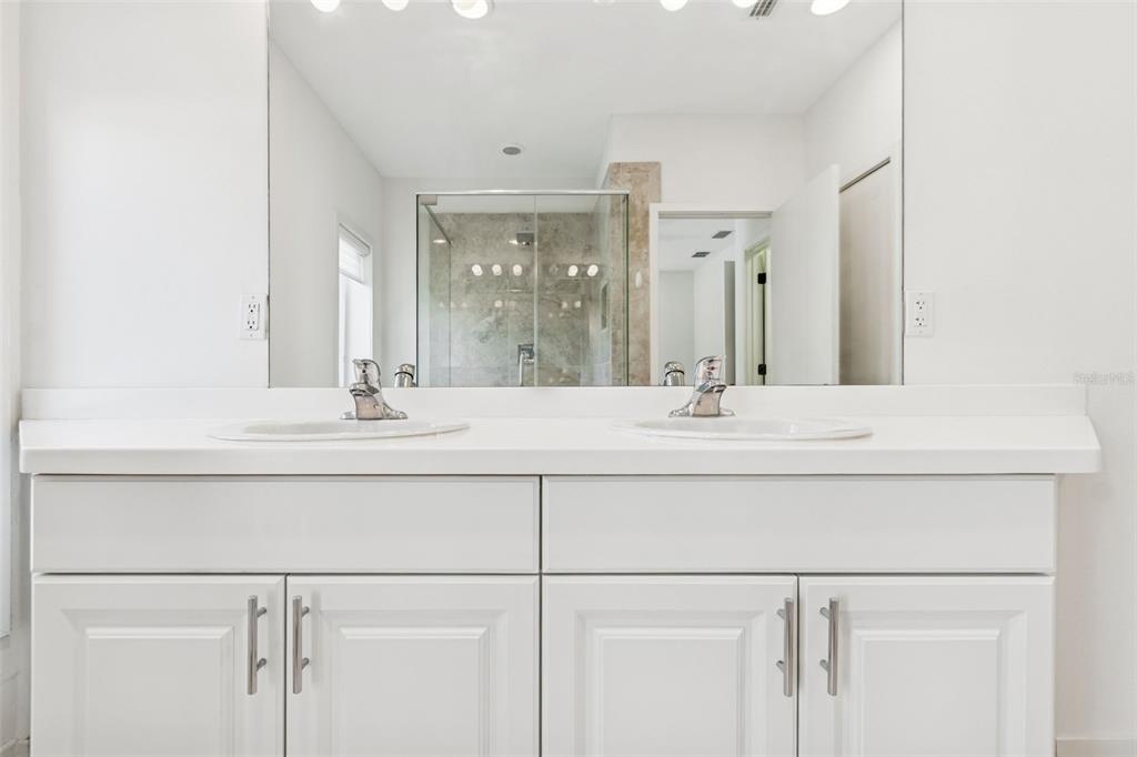 1685 Laurel Street, Unit 3 Sarasota, FL 34236 - Photo 28 of 54