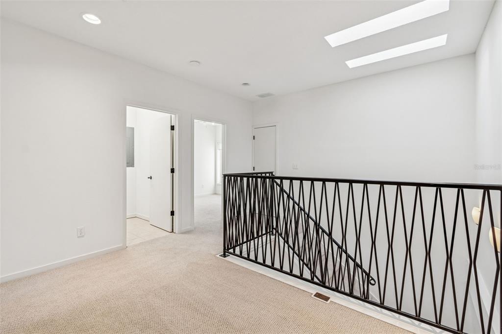 1685 Laurel Street, Unit 3 Sarasota, FL 34236 - Photo 29 of 69