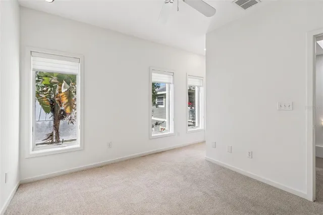 $965,000 | 1685 Laurel Street, Unit 3, Sarasota, FL 34236