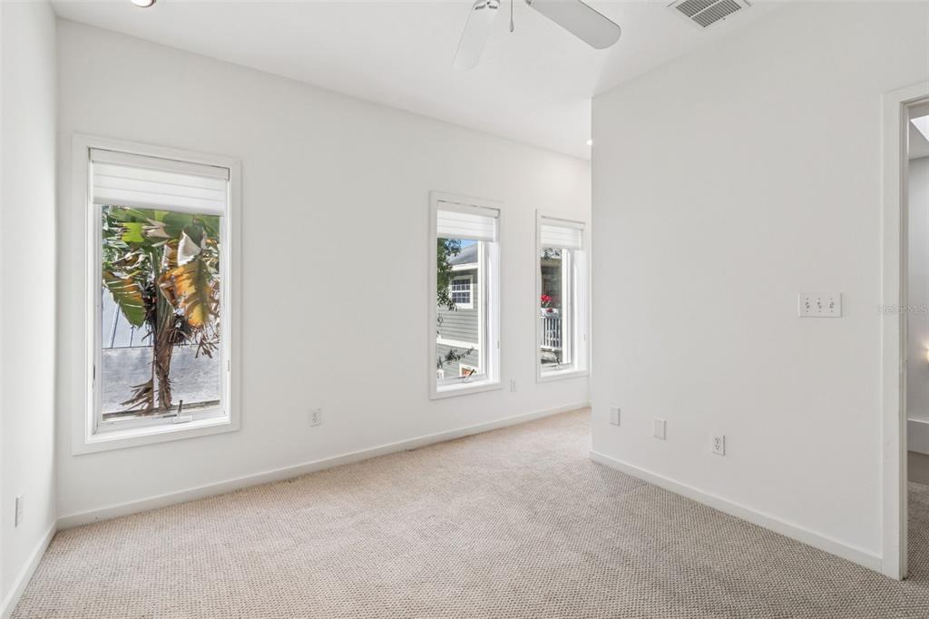 1685 Laurel Street, Unit 3 Sarasota, FL 34236 - Photo 42 of 69