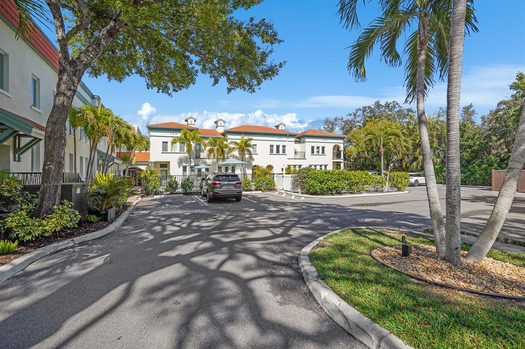 1685 Laurel Street, Unit 3 Sarasota, FL 34236 - Photo 64 of 69