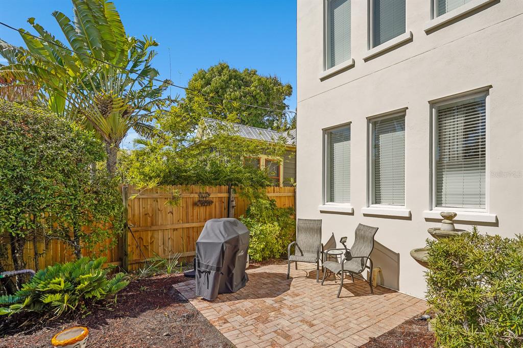 1685 Laurel Street, Unit 3 Sarasota, FL 34236 - Photo 66 of 69