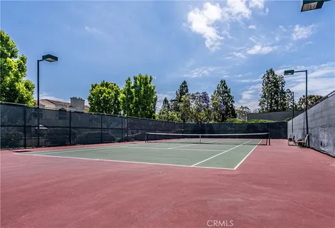 $690,000 | 17202 Corbina Lane, Unit 102, Huntington Beach, CA 92649