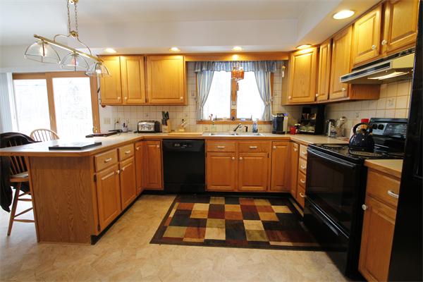 100 Shepardson Road Warwick, MA 01378 - Photo 8 of 30