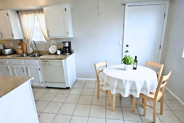 $1,350 | 725 West 1st Avenue, Unit 102, Mesa, AZ 85210