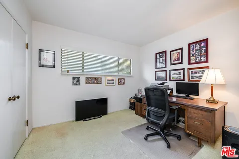 $1,569,000 | 5102 Gaviota Avenue, Encino, CA 91436