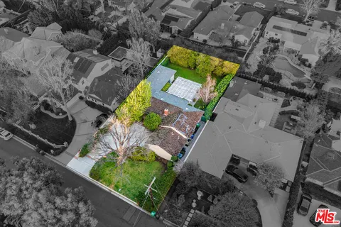 $1,569,000 | 5102 Gaviota Avenue, Encino, CA 91436