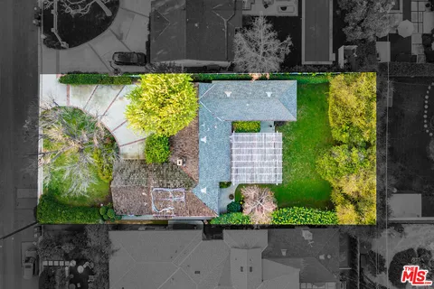 $1,569,000 | 5102 Gaviota Avenue, Encino, CA 91436