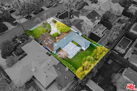 $1,569,000 | 5102 Gaviota Avenue, Encino, CA 91436