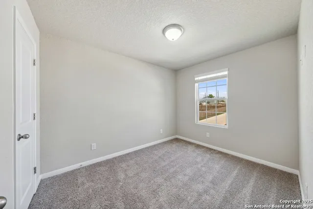 $1,560 | 8030 Dial Ike Drive, Unit 14 402, San Antonio, TX 78218