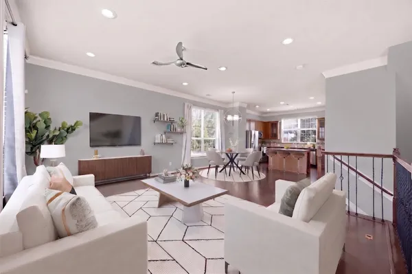 $2,150 | 10702 Clearview Villa Place, Houston, TX 77025