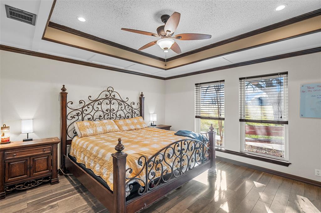361 Vandiver Road Moody, TX 76557 - Photo 15 of 33 a bedroom with a bed and window
