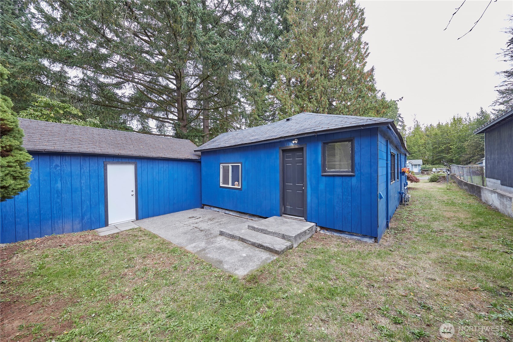 1504 Southeast Rose Road Port Orchard, WA 98367 - Photo 2 of 26 Gallery Image 2