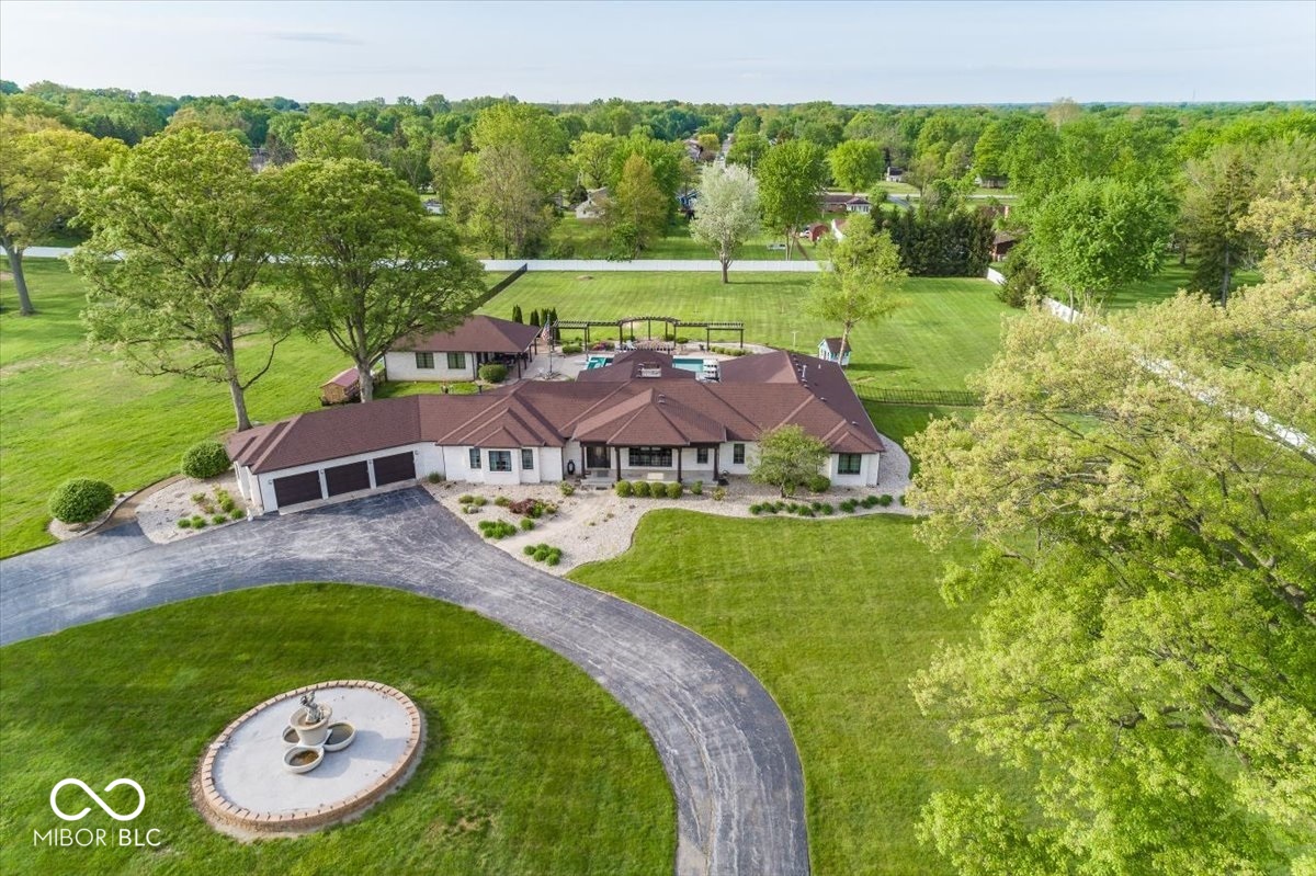 333 Jordan Road Indianapolis, IN 46217 - Photo 12 of 49