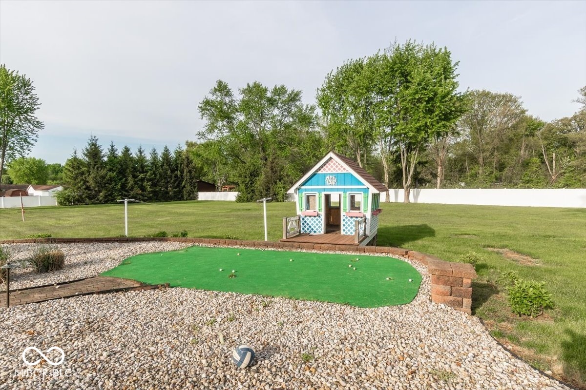 333 Jordan Road Indianapolis, IN 46217 - Photo 8 of 49