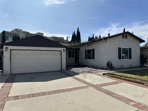 $1,199,999 | 6443 Longridge Avenue, Van Nuys, CA 91401