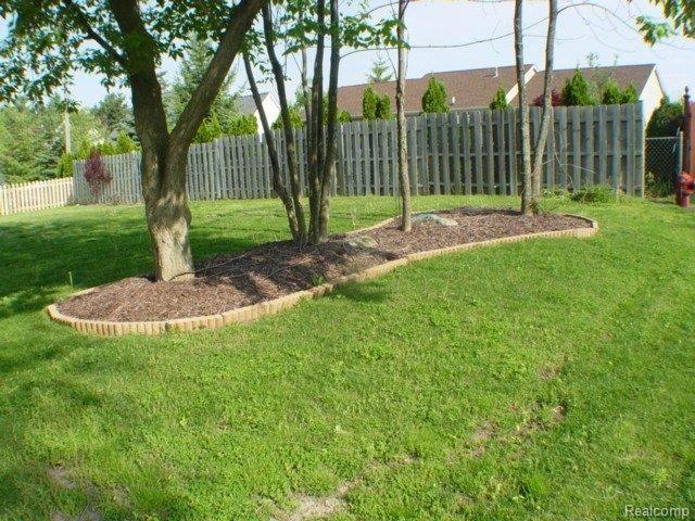 2477 Par Court Howell, MI 48843 - Photo 19 of 23 DSC02116