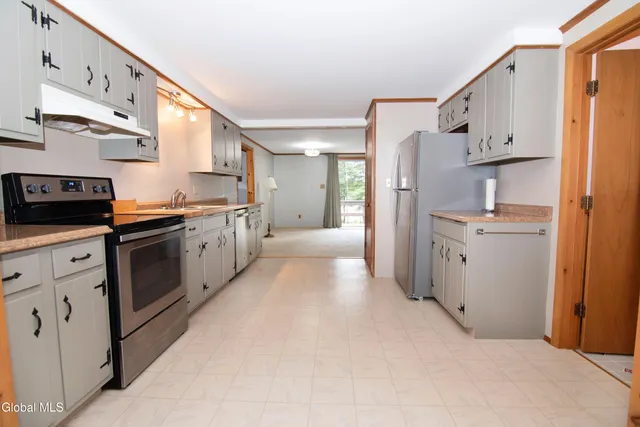 $424,900 | 39 Austin Pond Road, Johnsburg, NY 12853