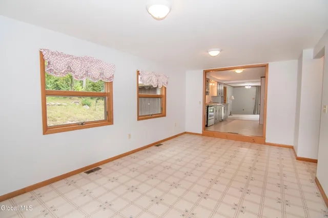 $424,900 | 39 Austin Pond Road, Johnsburg, NY 12853