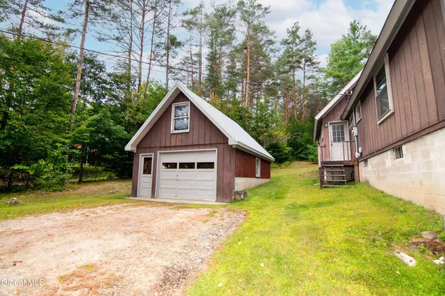 $424,900 | 39 Austin Pond Road, Johnsburg, NY 12853