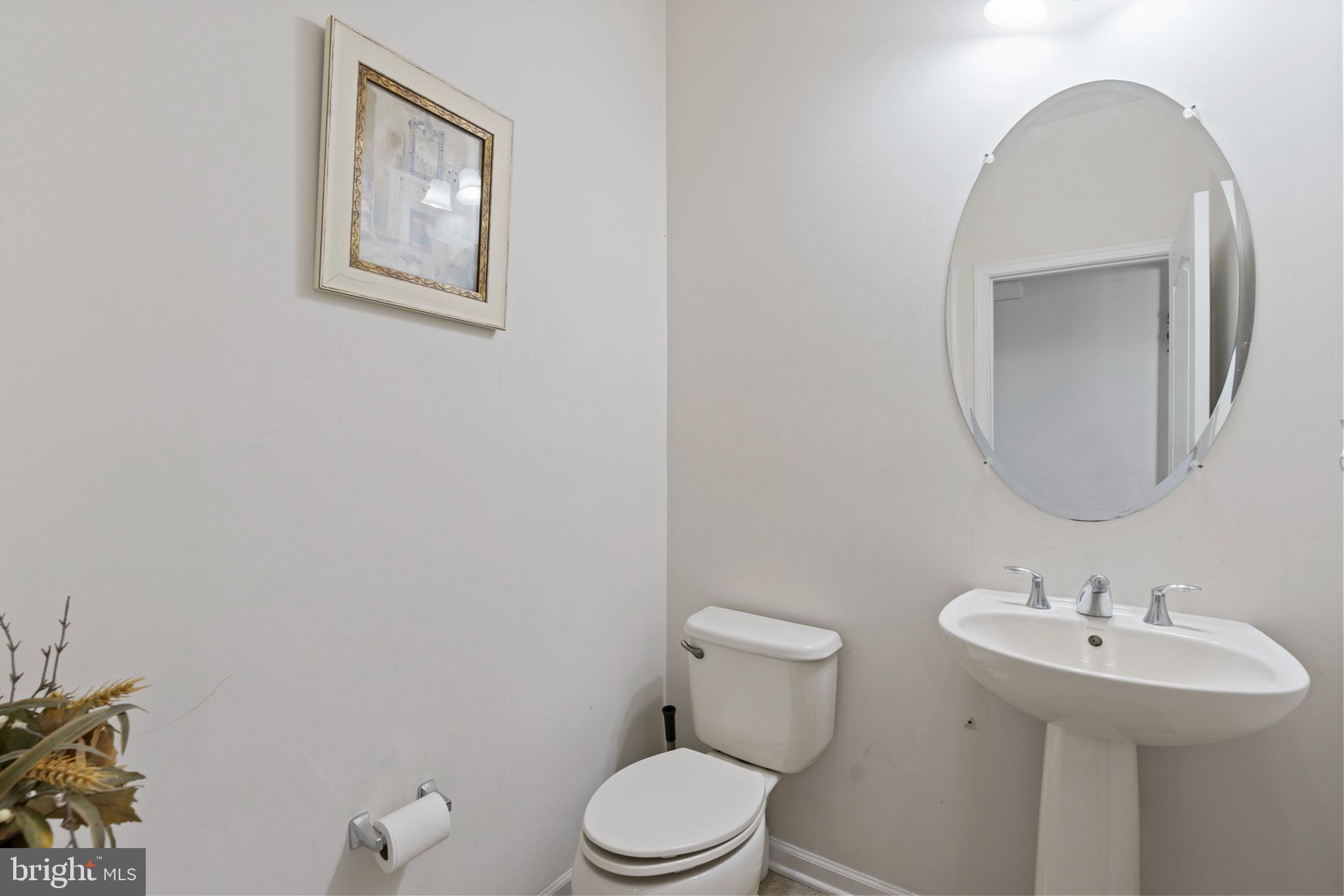 43245 Mitcham Square Ashburn, VA 20148 - Photo 11 of 23