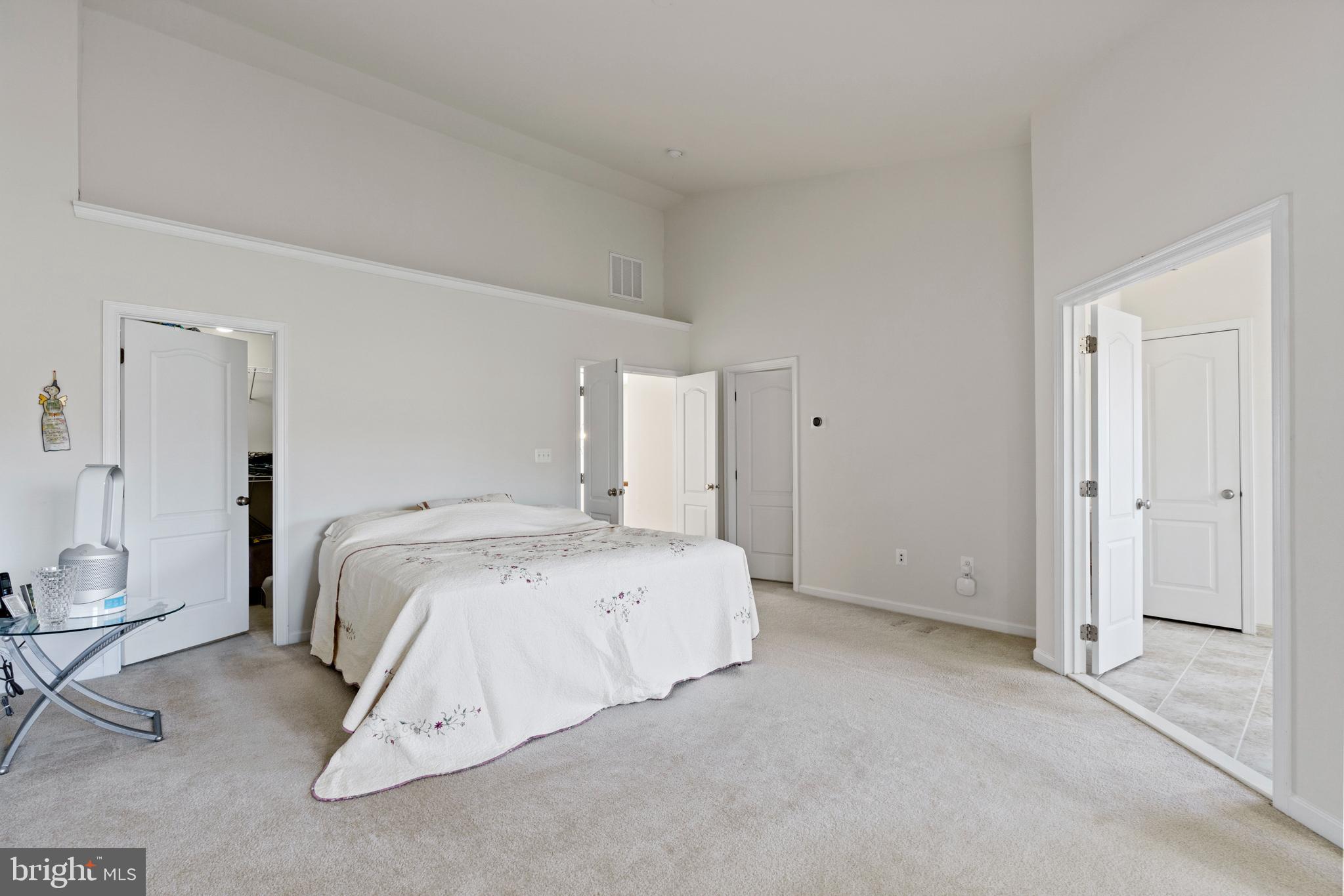 43245 Mitcham Square Ashburn, VA 20148 - Photo 12 of 23