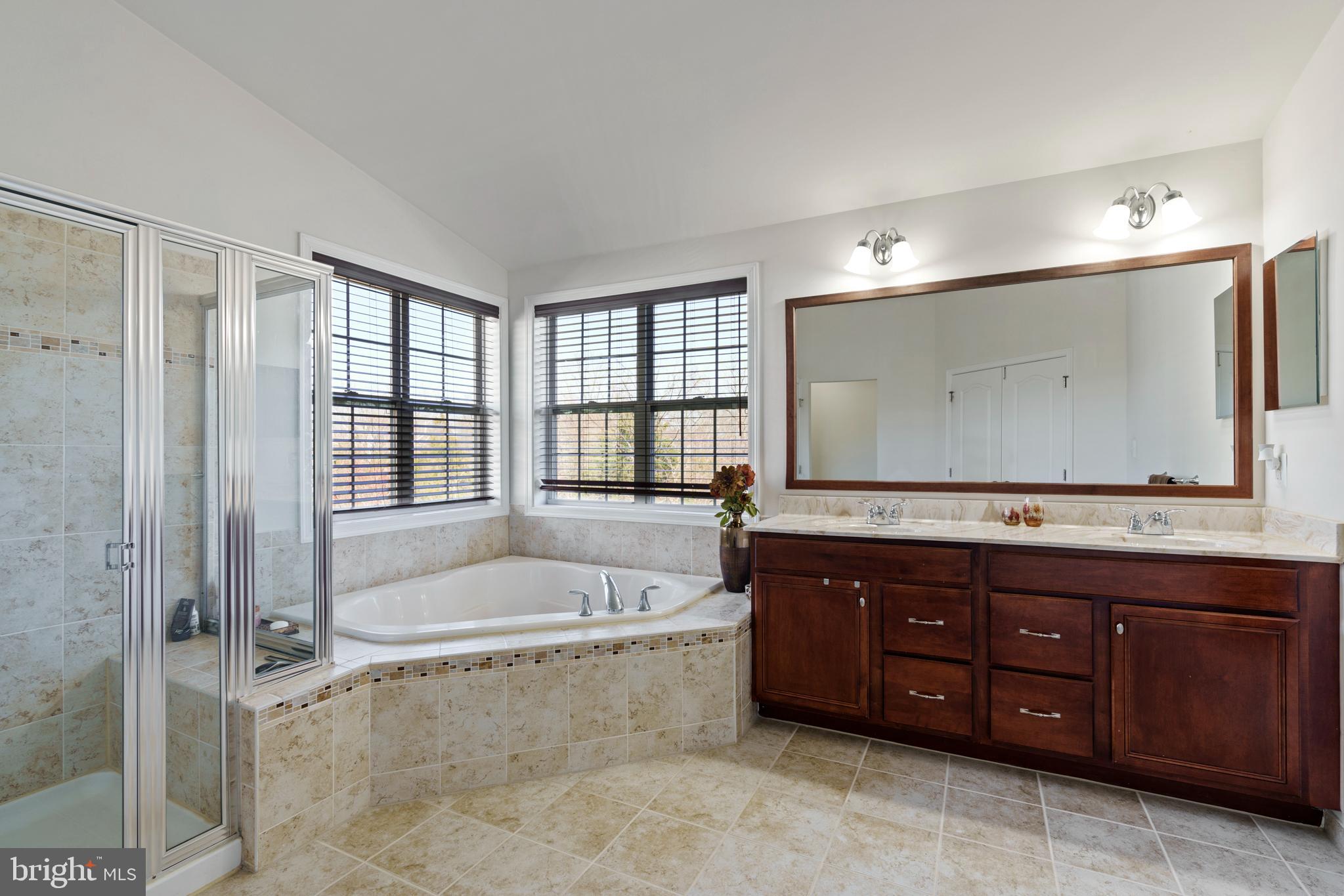 43245 Mitcham Square Ashburn, VA 20148 - Photo 15 of 23