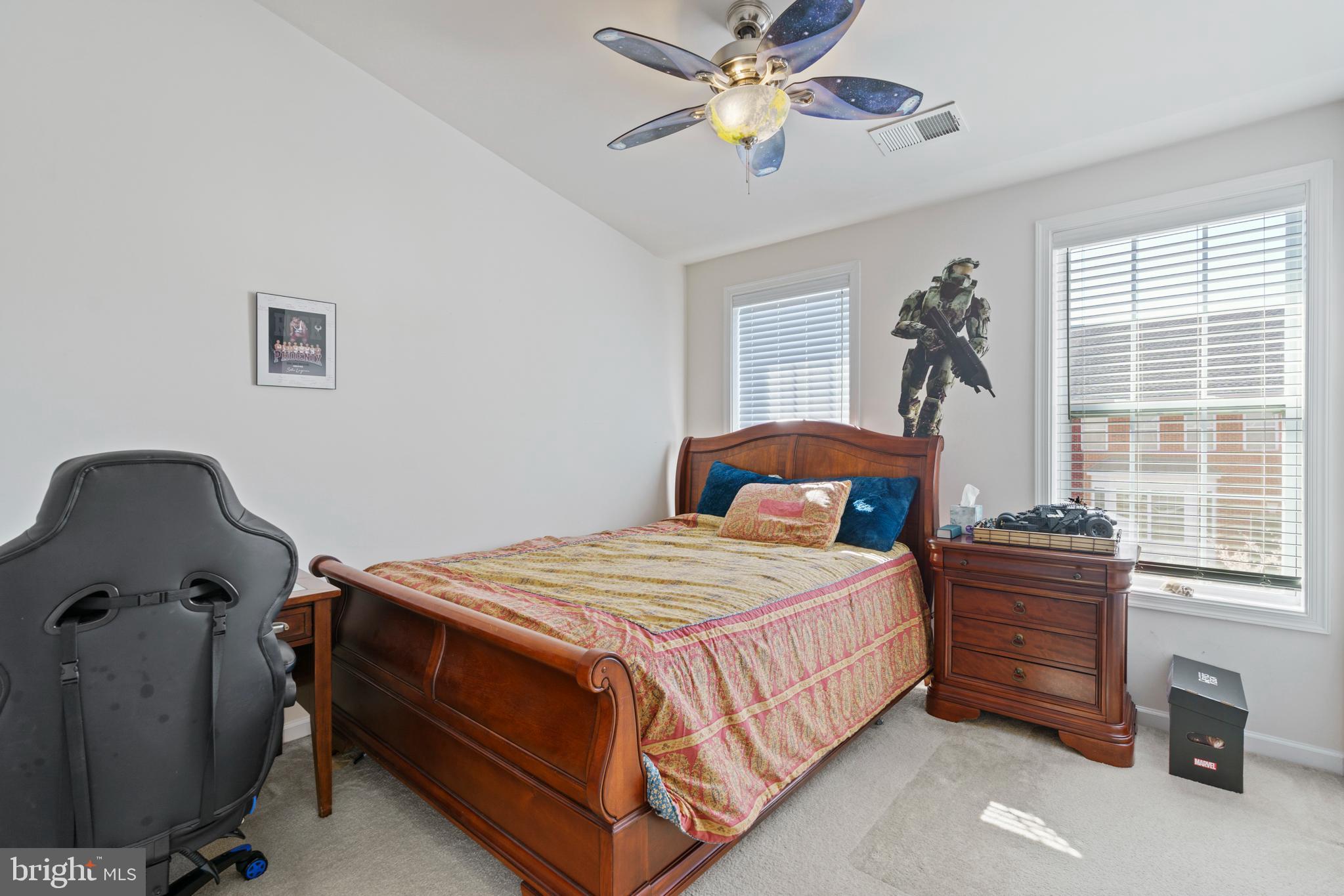 43245 Mitcham Square Ashburn, VA 20148 - Photo 17 of 23