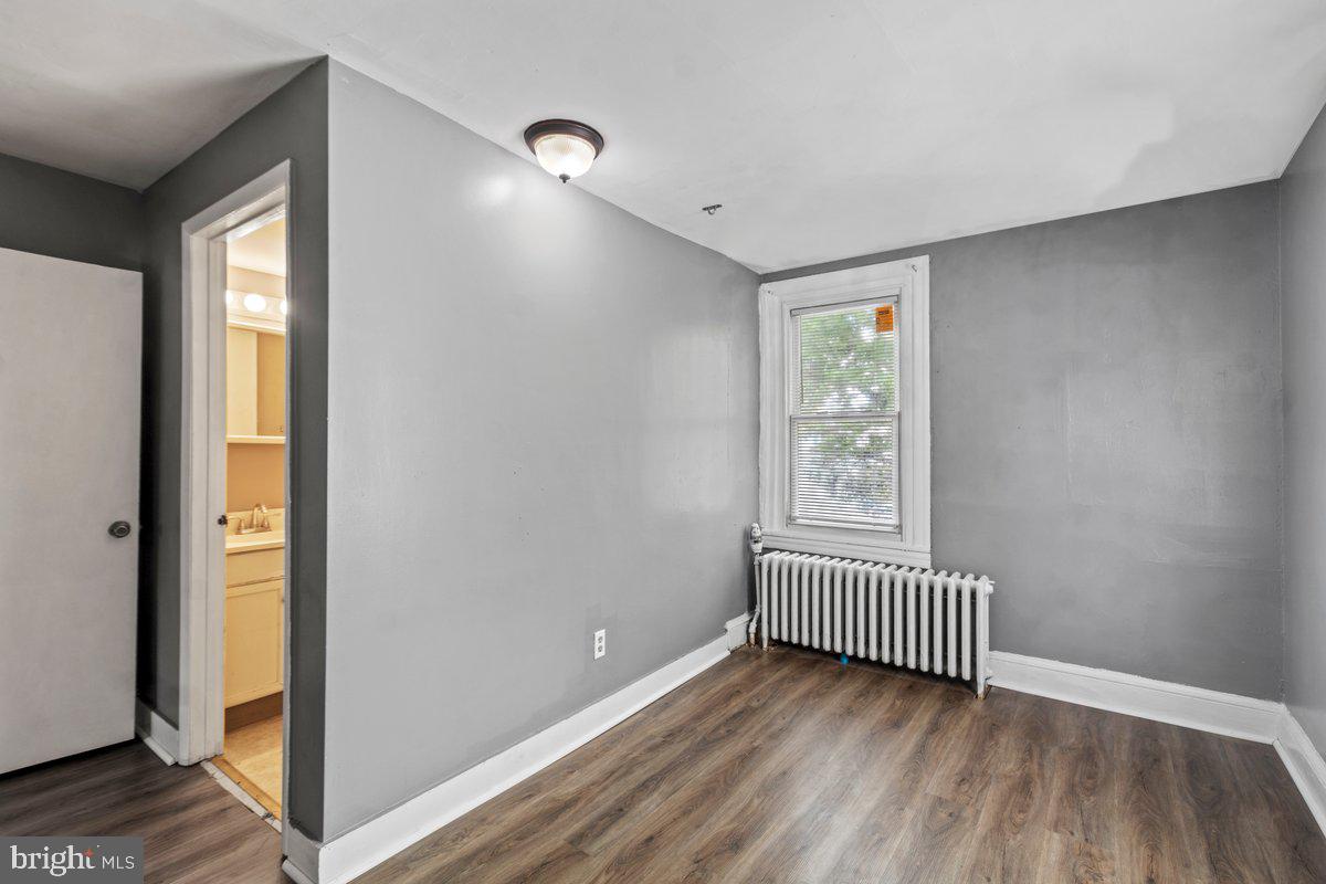 636 Elizabeth Street Beverly, NJ 08010 - Photo 12 of 15