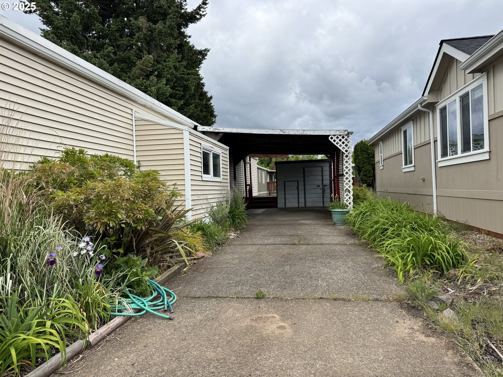 1400 Candlelight Drive, Unit 162 Eugene, OR 97402 - Photo 15 of 16