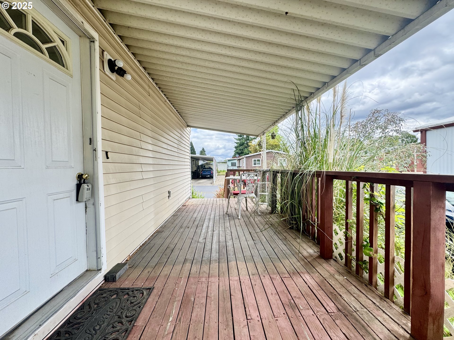 1400 Candlelight Drive, Unit 162 Eugene, OR 97402 - Photo 3 of 16