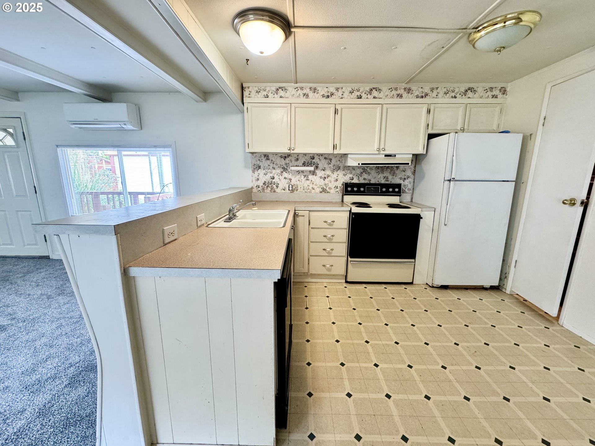 1400 Candlelight Drive, Unit 162 Eugene, OR 97402 - Photo 8 of 16