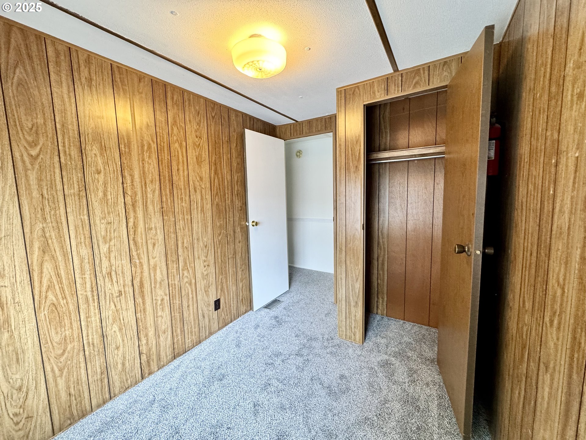 1400 Candlelight Drive, Unit 162 Eugene, OR 97402 - Photo 9 of 16