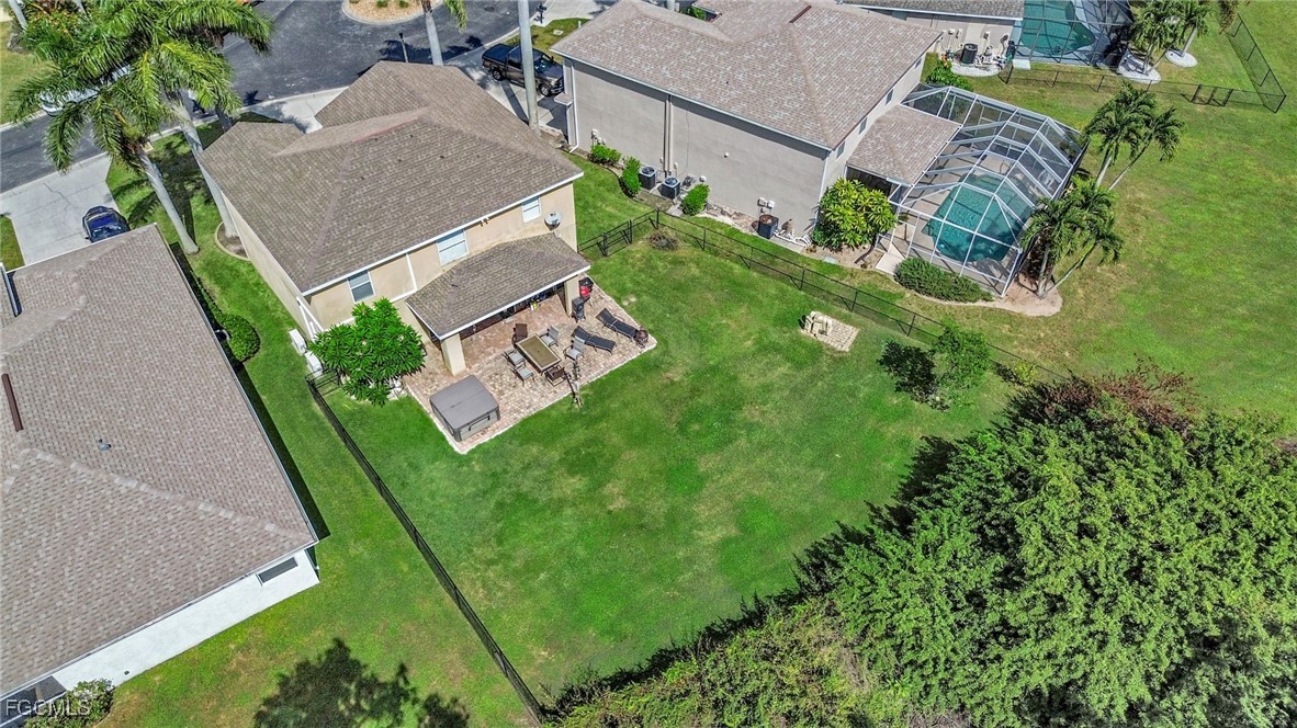 14067 Danpark Loop Fort Myers, FL 33912 - Photo 32 of 41 an aerial view of house with yard